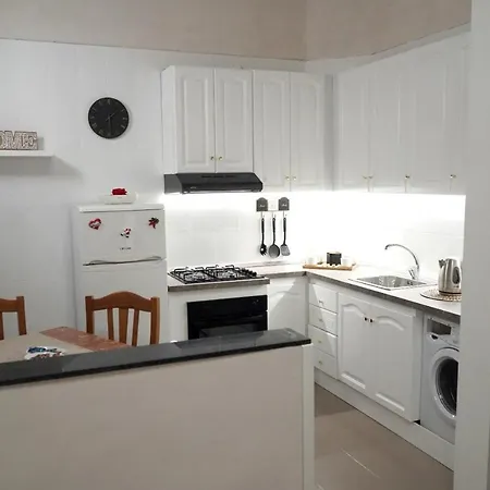 House Regina Apartment
