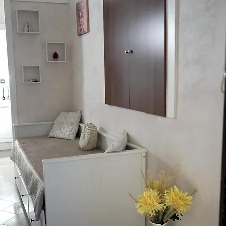 Apartment House Regina